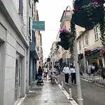 Appartement L'escale Mourillon - Plage, Balnéo&soleil Toulon