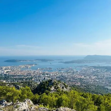 L'escale Mourillon - Plage, Balneo & Soleil Apartament *